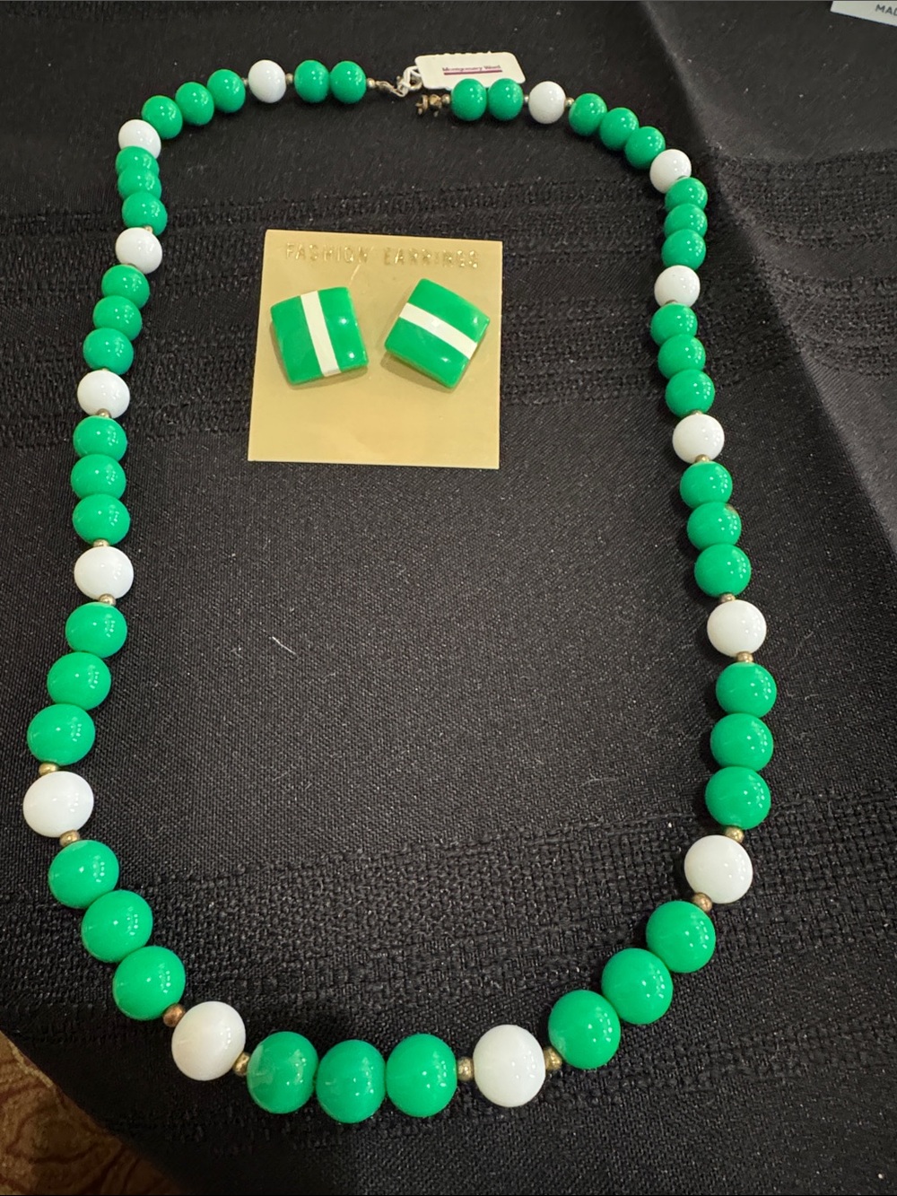 Vintage Green and White Beaded Necklace with Matching Earrings